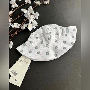 Nwt Tutto Piccolo Boys sz 4-5  sun hat air balloon print